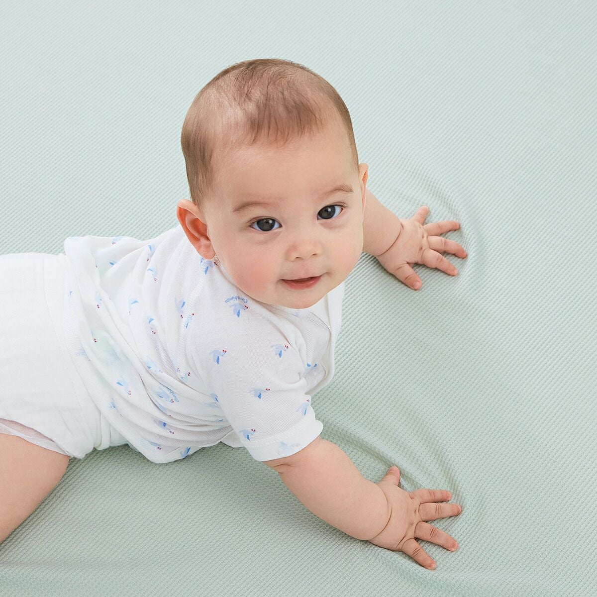 ブルマァク テストショット肌色　ミニベル星人　珍品 ワンタッチ短肌着（トリ）【新生児】 | コンビミニ公式ストア